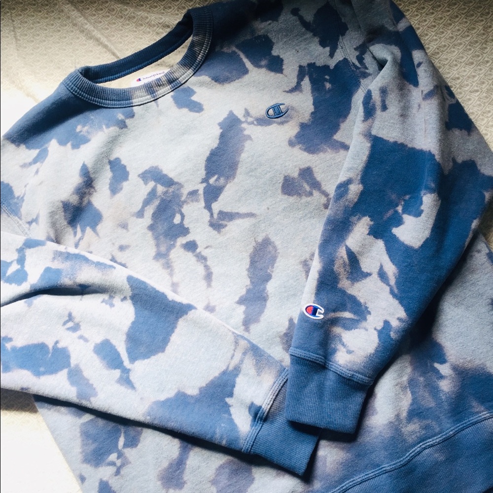 Acid wash tie dyed champion crewneck sweatshirt